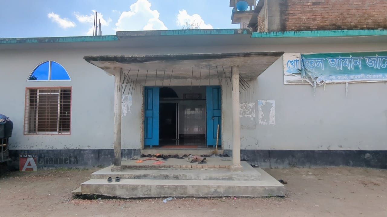 ভোটের মাধ্যমে মসজিদের কমিটি গঠনের সিদ্ধান্ত